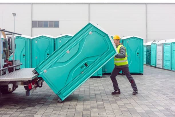 Best Standard Portable Toilet Rental  in Conneaut, OH